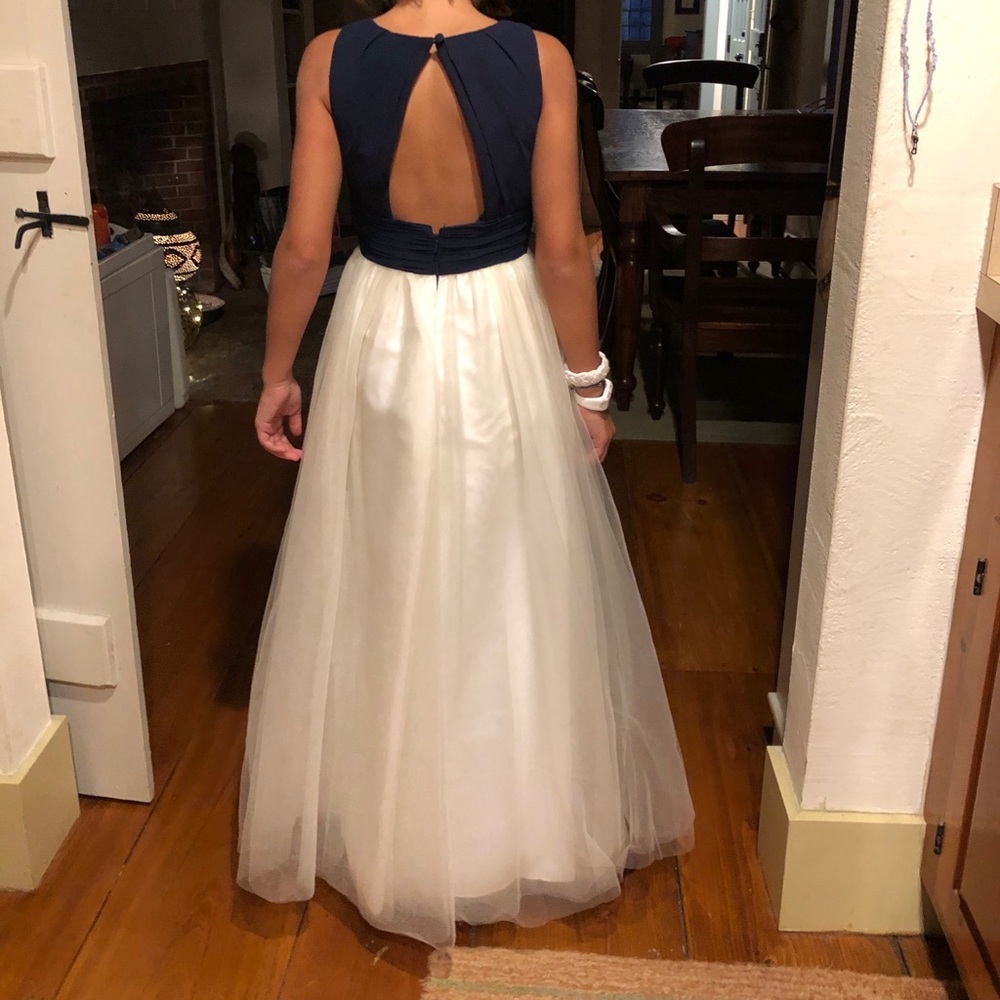 Bill Levkoff formal event dress